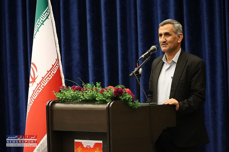 یک‌هزار مدرس آموزش خانواده و اولیای دانش‌آموزان شیرازی در همایش آموزشی شرکت کردند